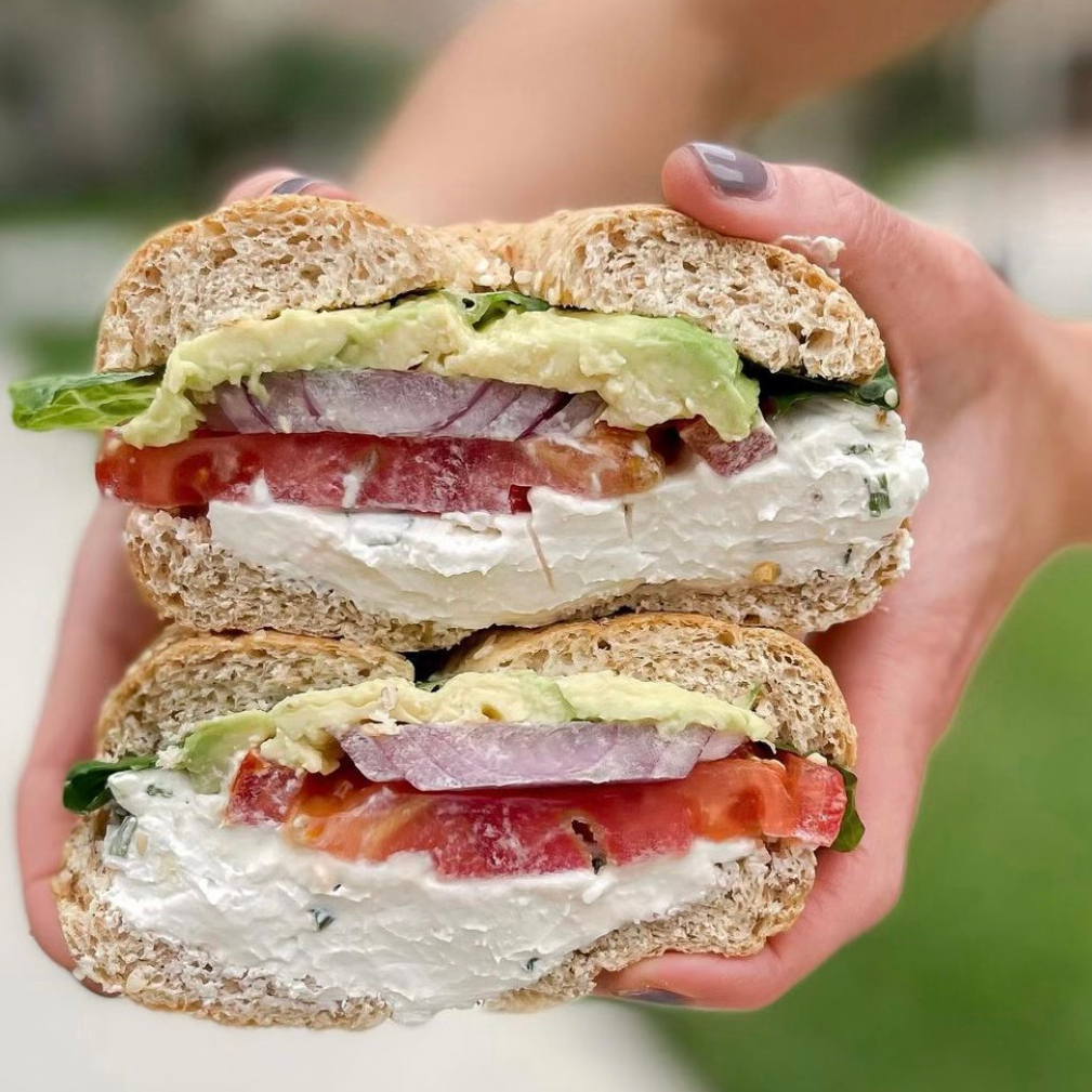 Plain Keto-Friendly Bagels - Comforting Choice for Casual Lunches